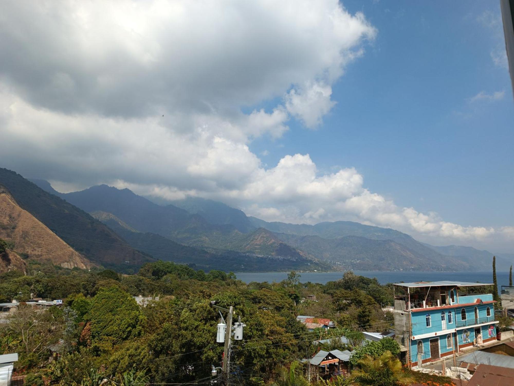 Hotel Casa Chikuwa San Juan La Laguna Esterno foto