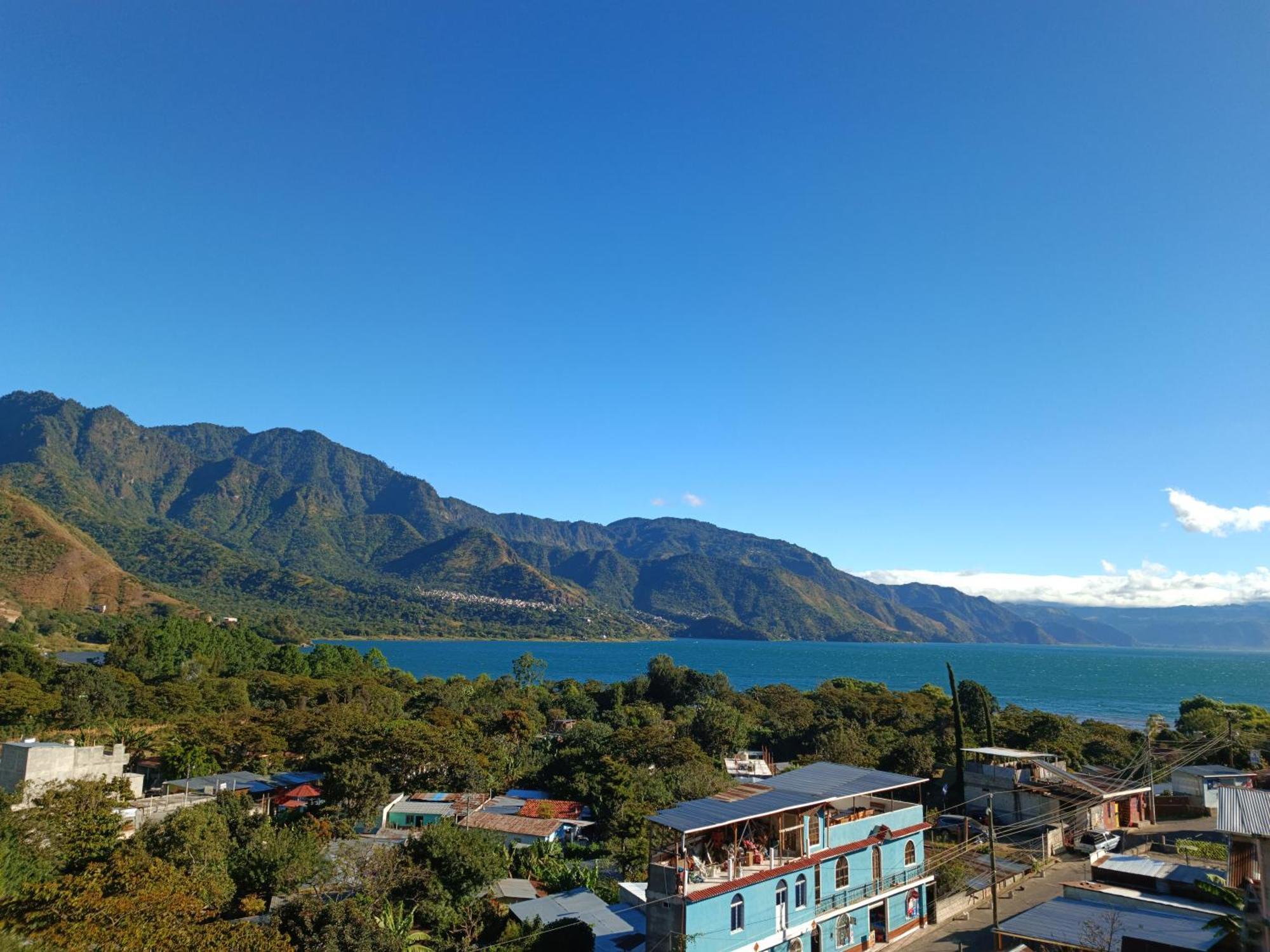 Hotel Casa Chikuwa San Juan La Laguna Esterno foto